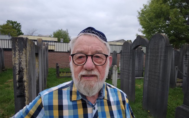 Juiste vertaling inscriptie van Joodse graven